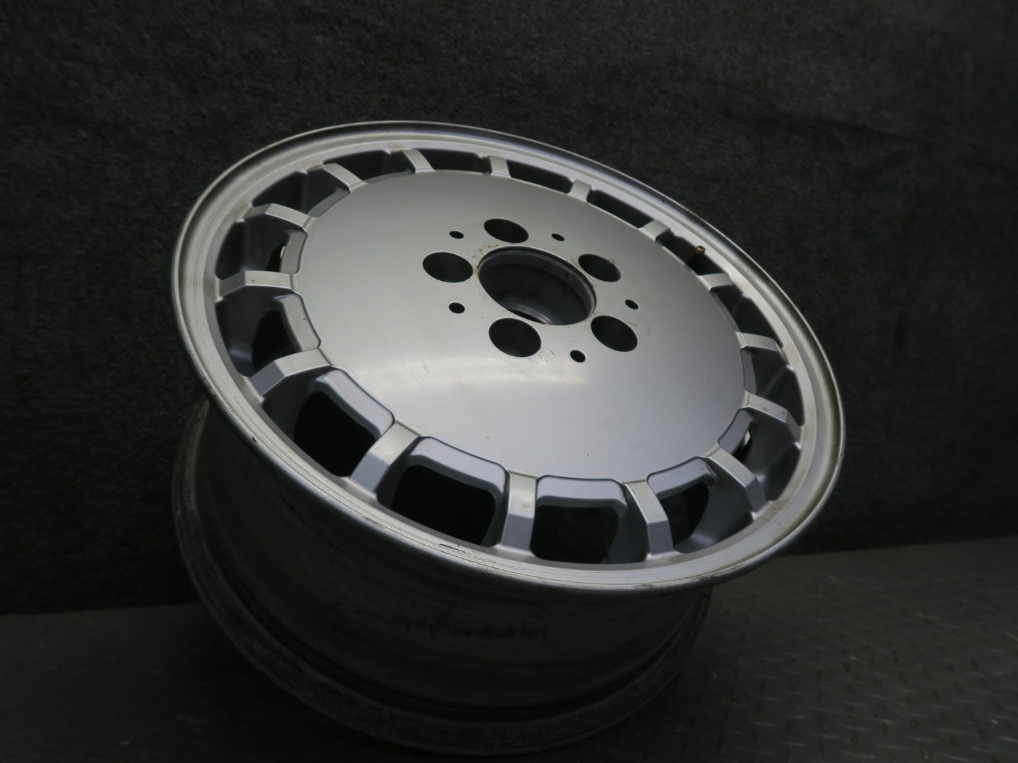 90-93 Mercedes W124 300E R15" Alloy Wheel Rim 15x6.5J ET48 1244010802 OEM
