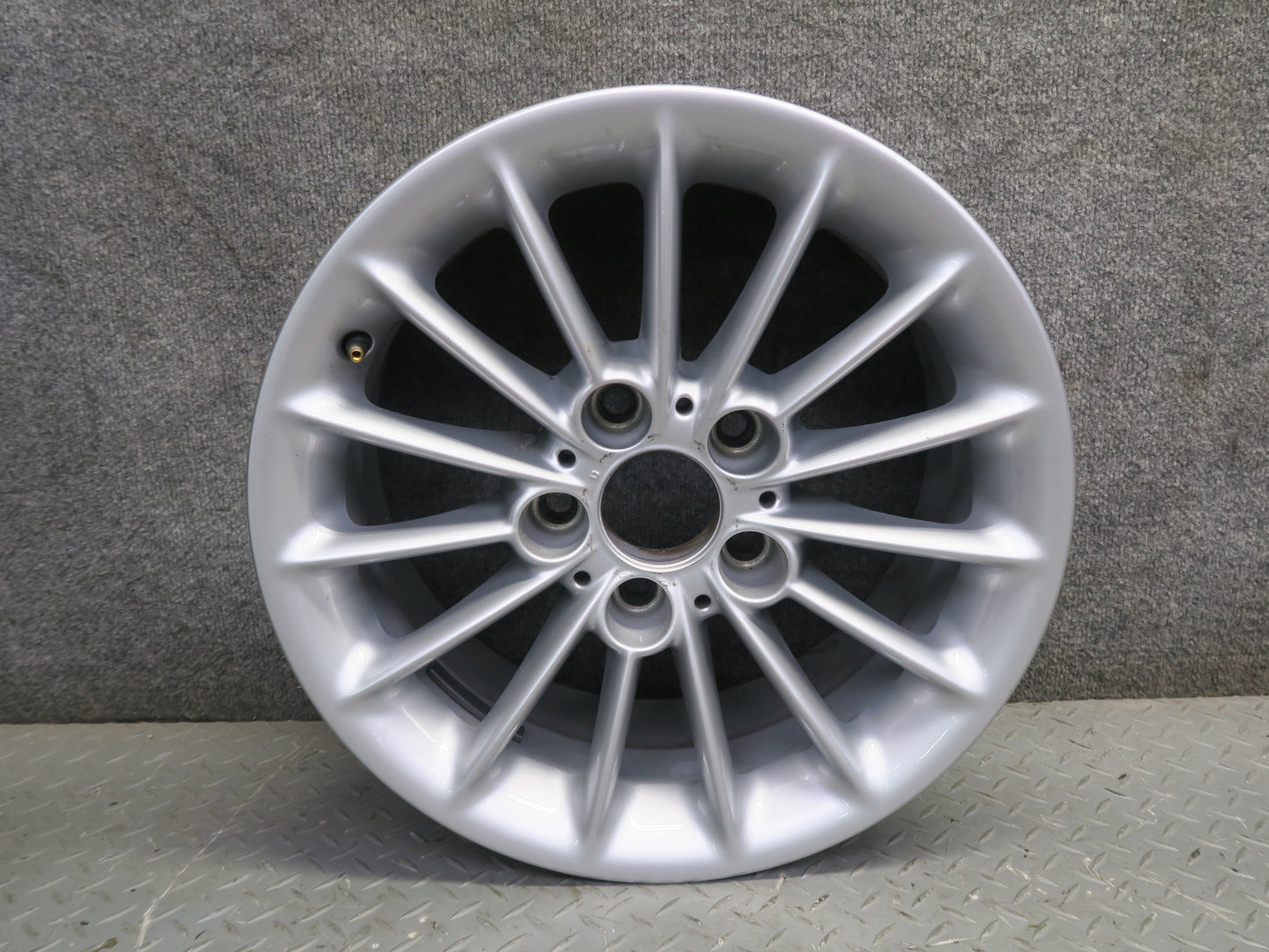 98-03 BMW E39 540ia Style 48 Factory R16 16" Alloy Wheel Rim 16x7J ET20 OEM