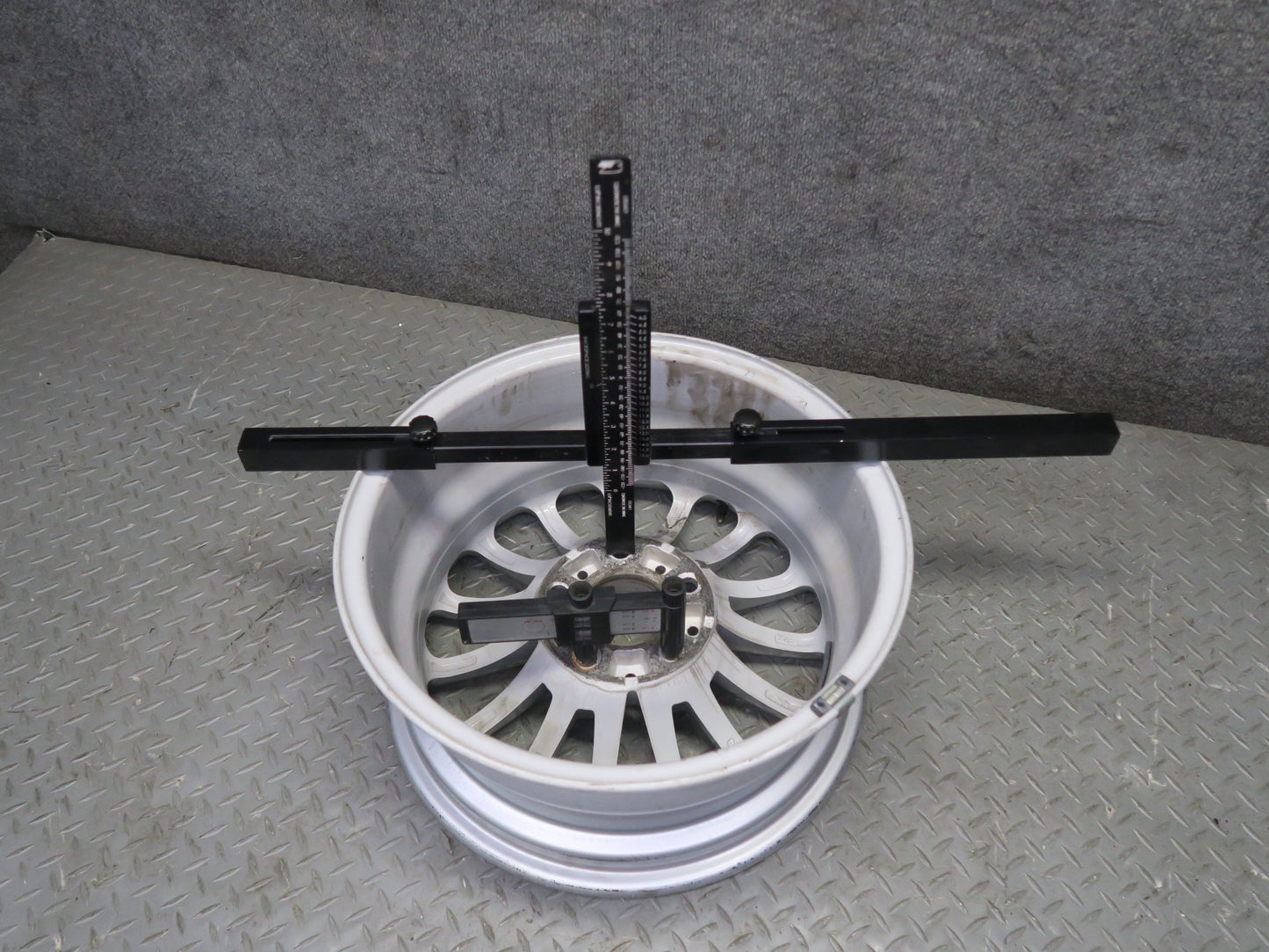 98-03 BMW E39 540ia Style 48 Factory R16 16" Alloy Wheel Rim 16x7J ET20 OEM
