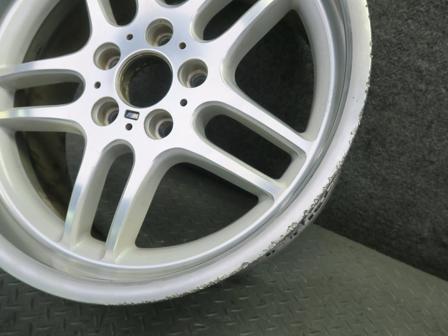 00-03 BMW E39 540ia Style 37 R18 18" M Sport Rear Alloy Wheel Rim 18x9J ET24 OEM