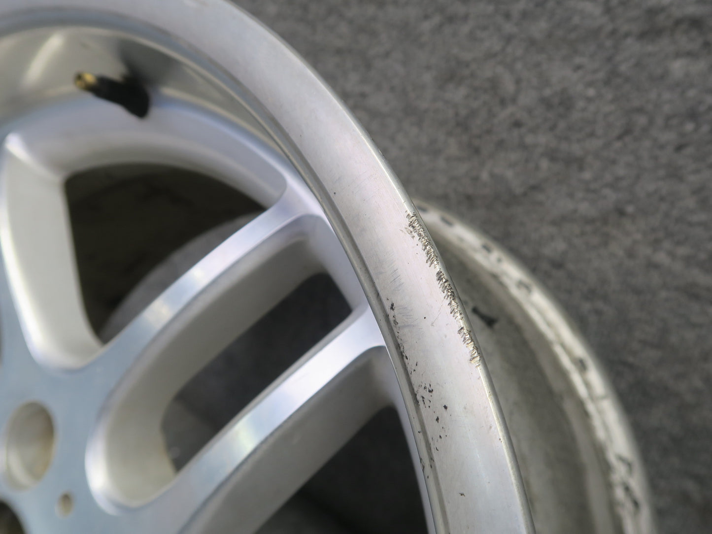 00-03 BMW E39 540ia Style 37 R18 18" M Sport Rear Alloy Wheel Rim 18x9J ET24 OEM