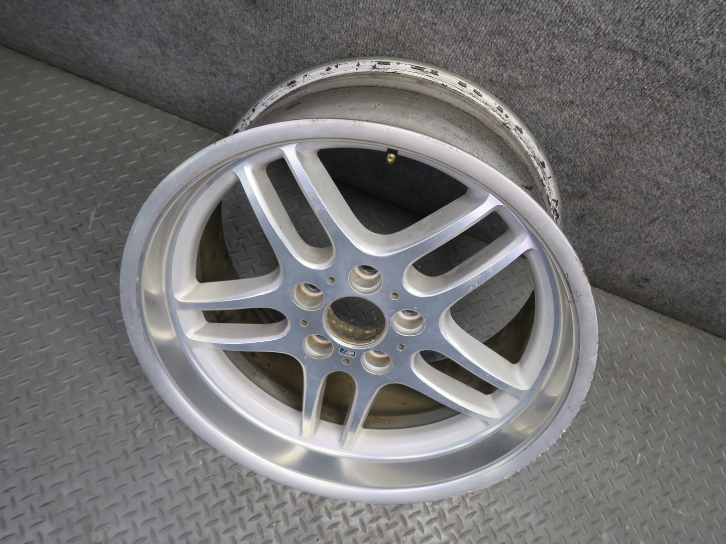 00-03 BMW E39 540ia Style 37 R18 18" M Sport Rear Alloy Wheel Rim 18x9J ET24 OEM