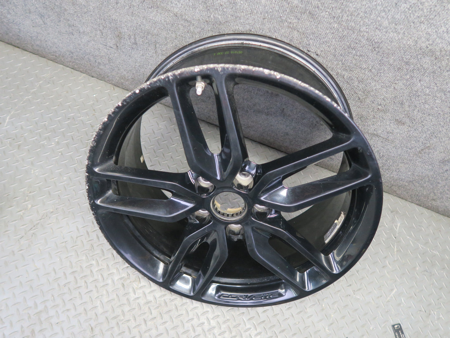 14-19 Chevrolet Corvette C7 R19" Front Alloy Wheel Rim 19x8.5J ET56 20986476 OEM