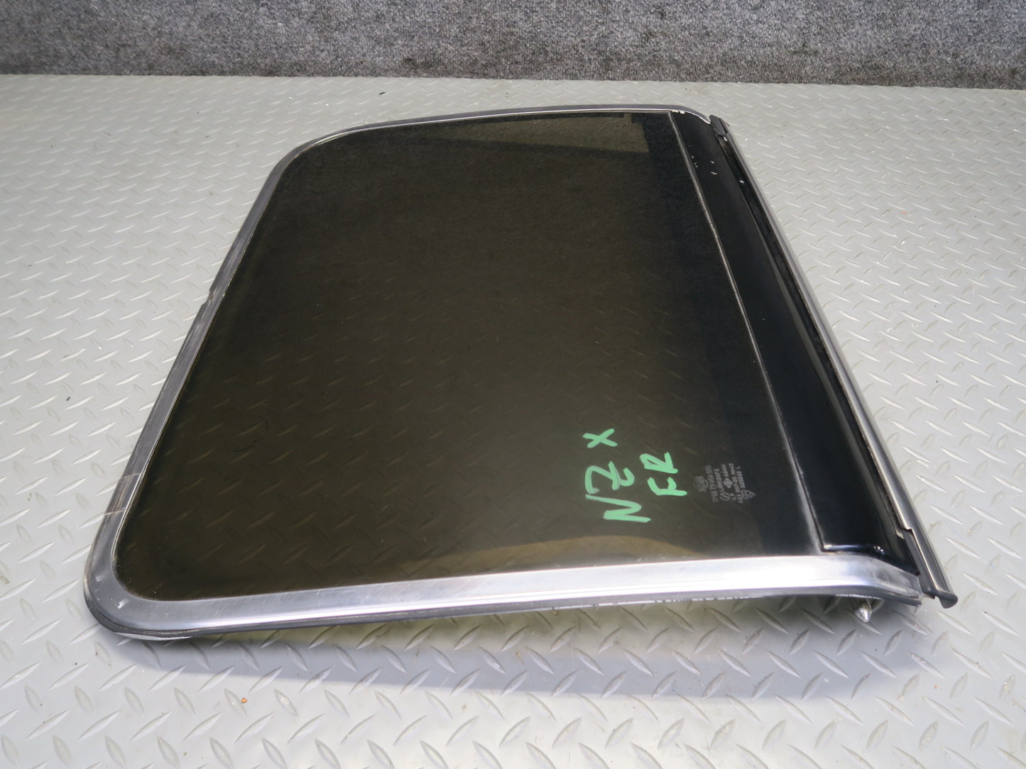 81-83 Datsun Nissan 280ZX 2+2 Right T-top Roof Glass Window w Shade OEM
