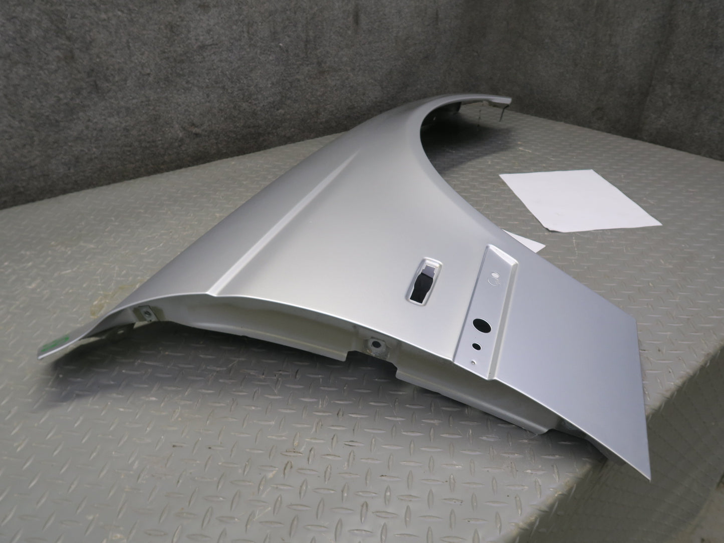 97-03 BMW E39 540ia Front Right Fender Sheel Cover Panel Titan Silver OEM