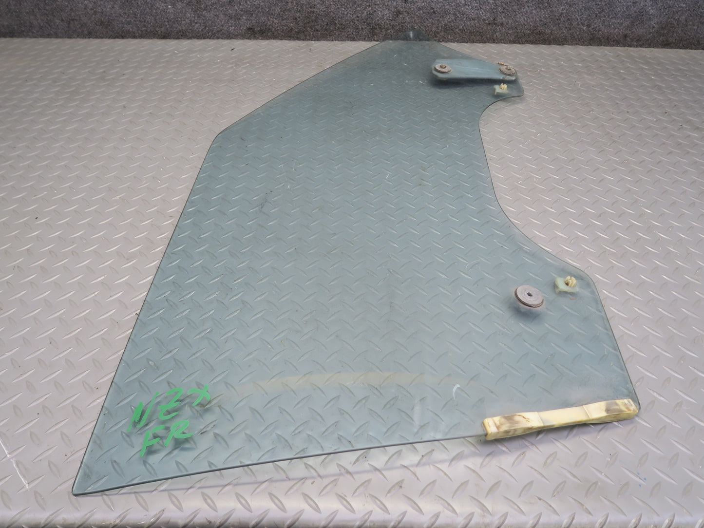79-83 Datsun Nissan 280ZX S130 2+2 Front Right Door Glass Window OEM