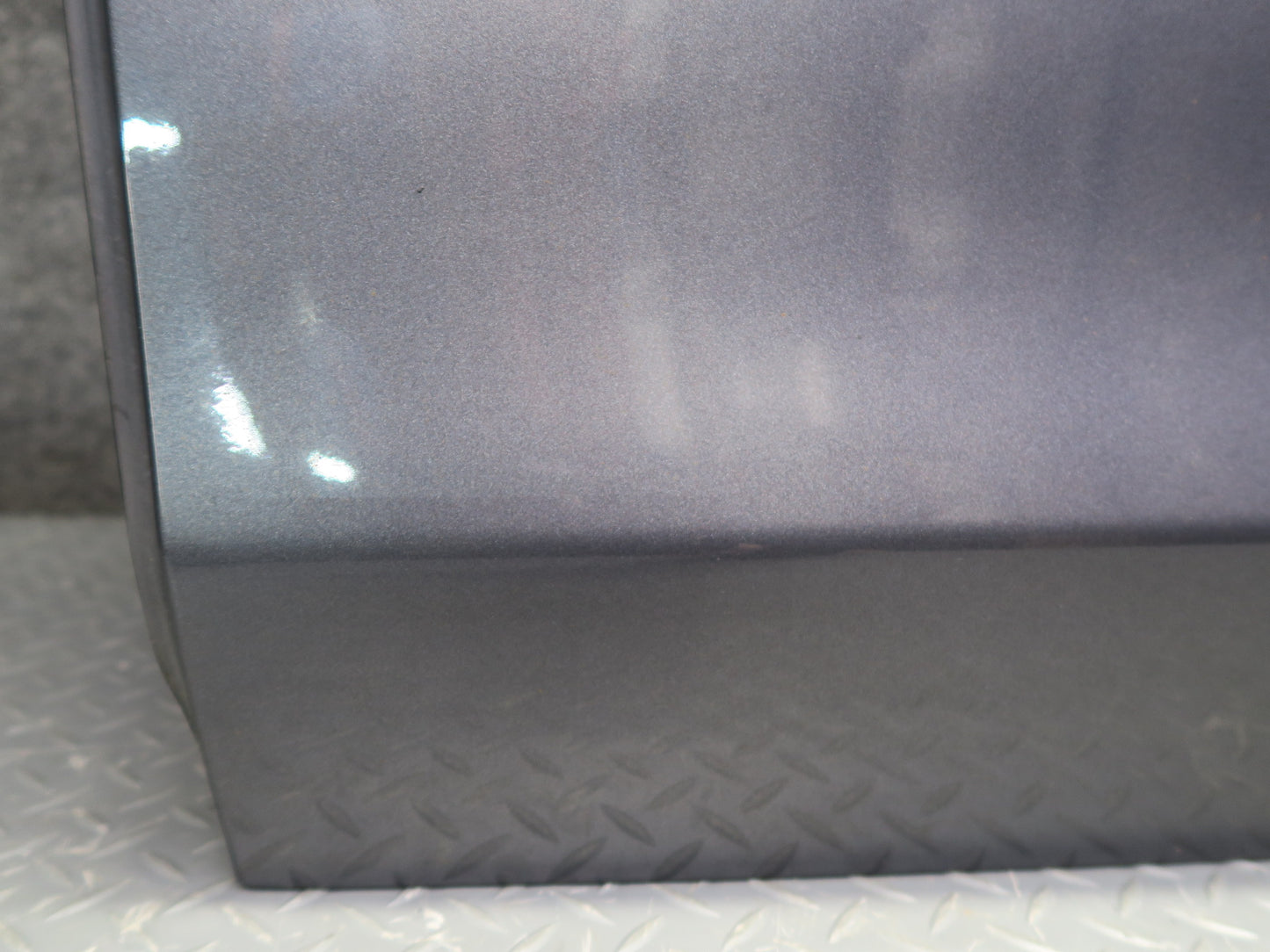 2017-2023 Alfa Romeo Stelvio Front Left Side Door Shell Panel W/o Glass Gray