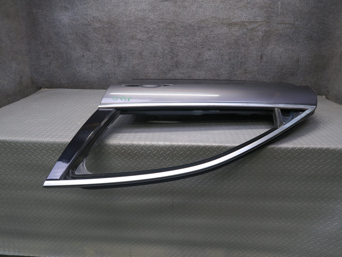 2017-2023 Alfa Romeo Stelvio Front Left Side Door Shell Panel W/o Glass Gray