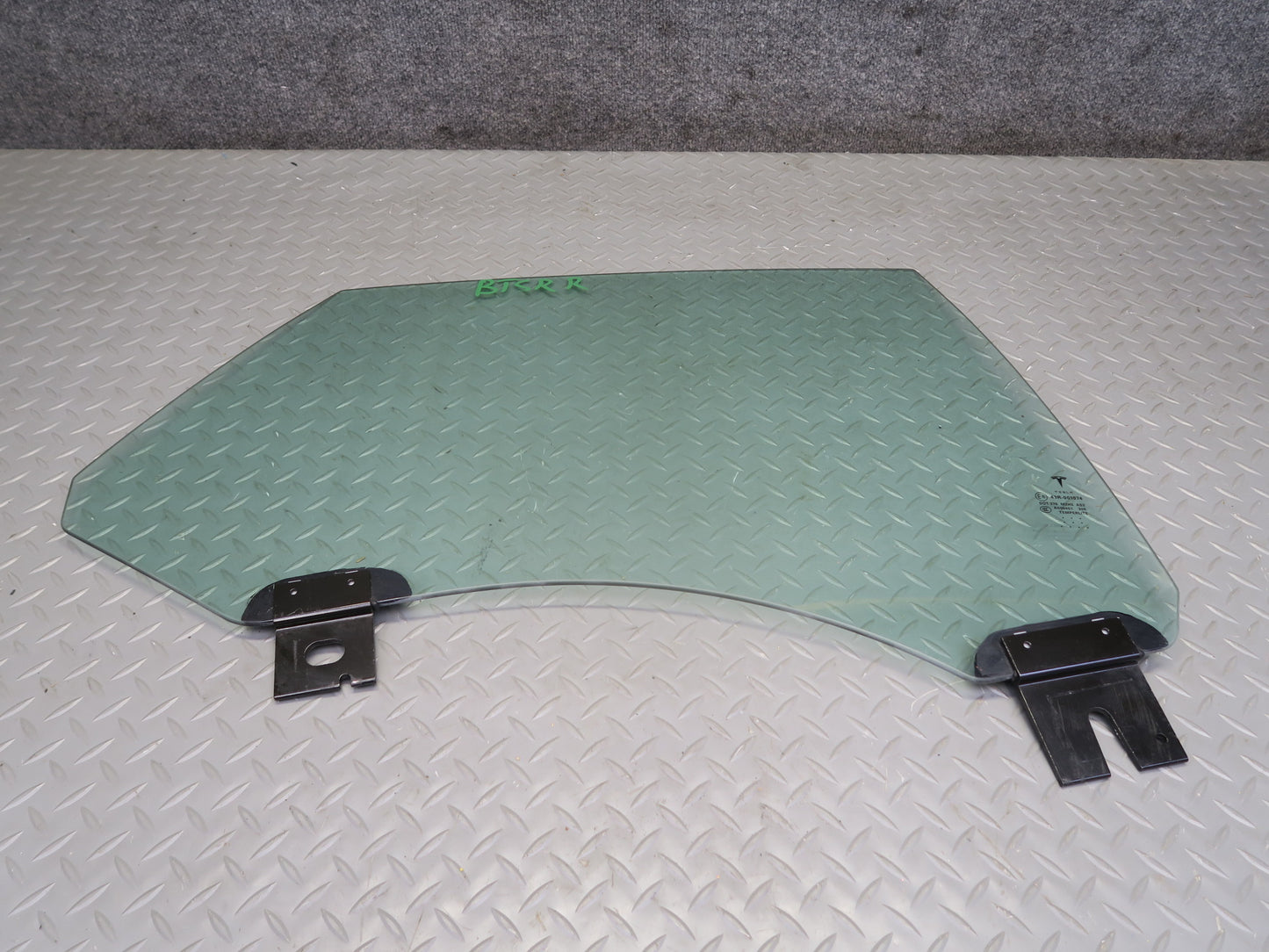 2016-2019 Tesla Model S 75D Rear Right Passenger Side Door Window Glass