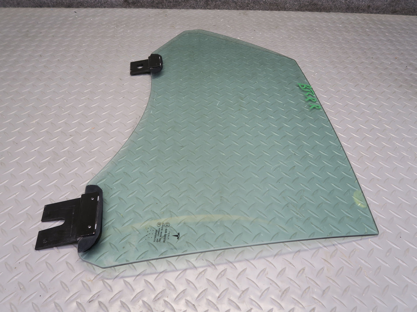 2016-2019 Tesla Model S 75D Rear Right Passenger Side Door Window Glass
