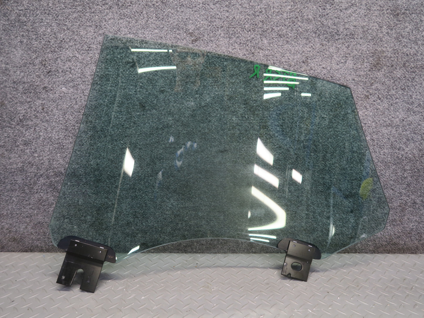 2016-2019 Tesla Model S 75D Rear Right Passenger Side Door Window Glass