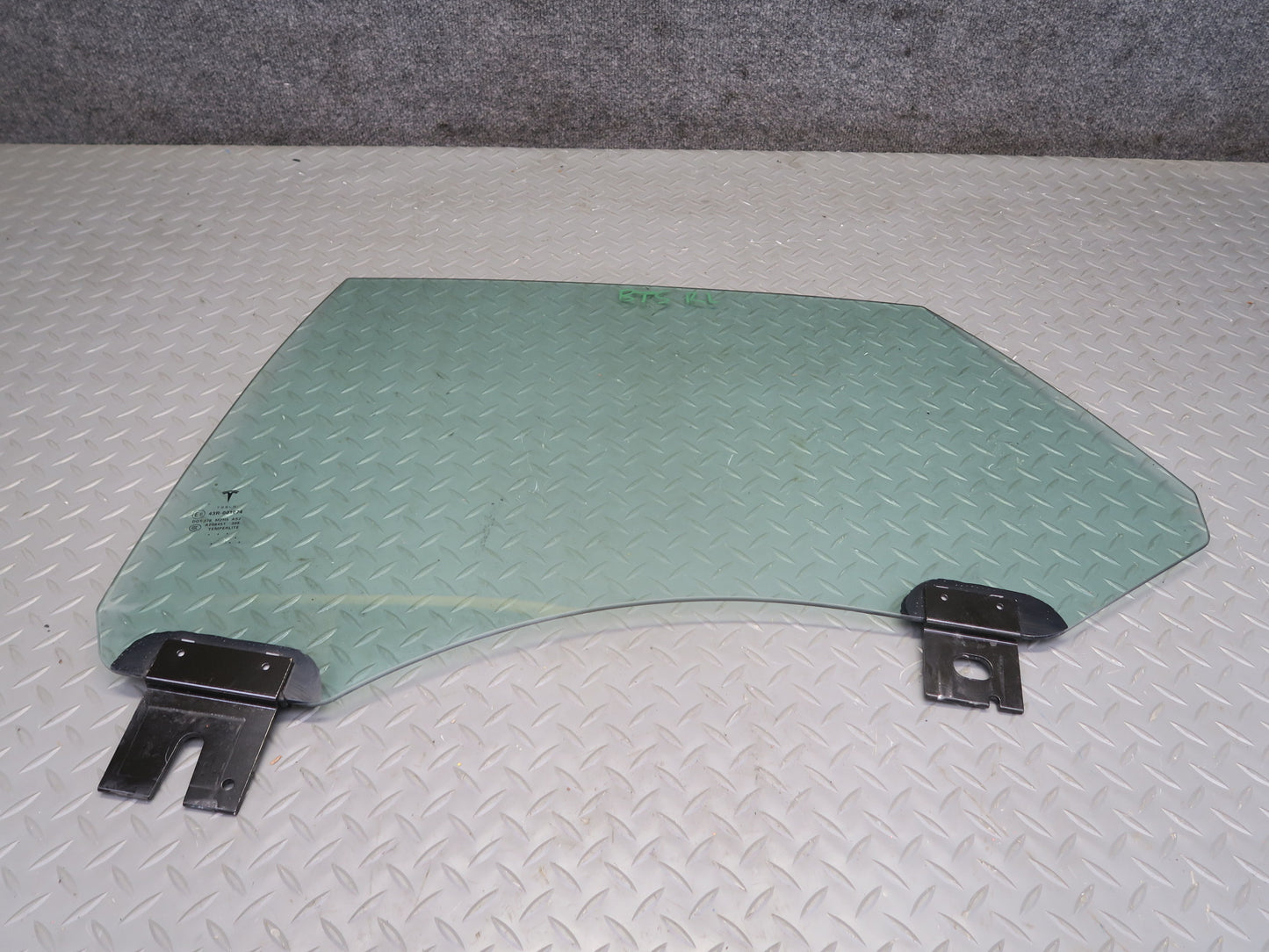 2016-2019 Tesla Model S 75D Rear Left Driver Side Door Window Glass