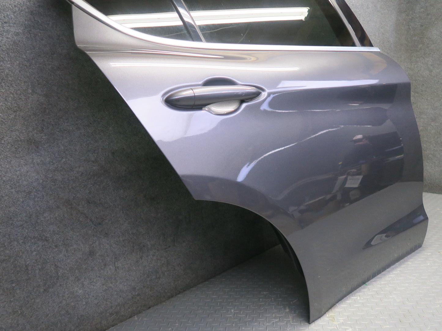 2017-2023 Alfa Romeo Stelvio Rear Right Side Door Shell Panel W/ Glass Gray