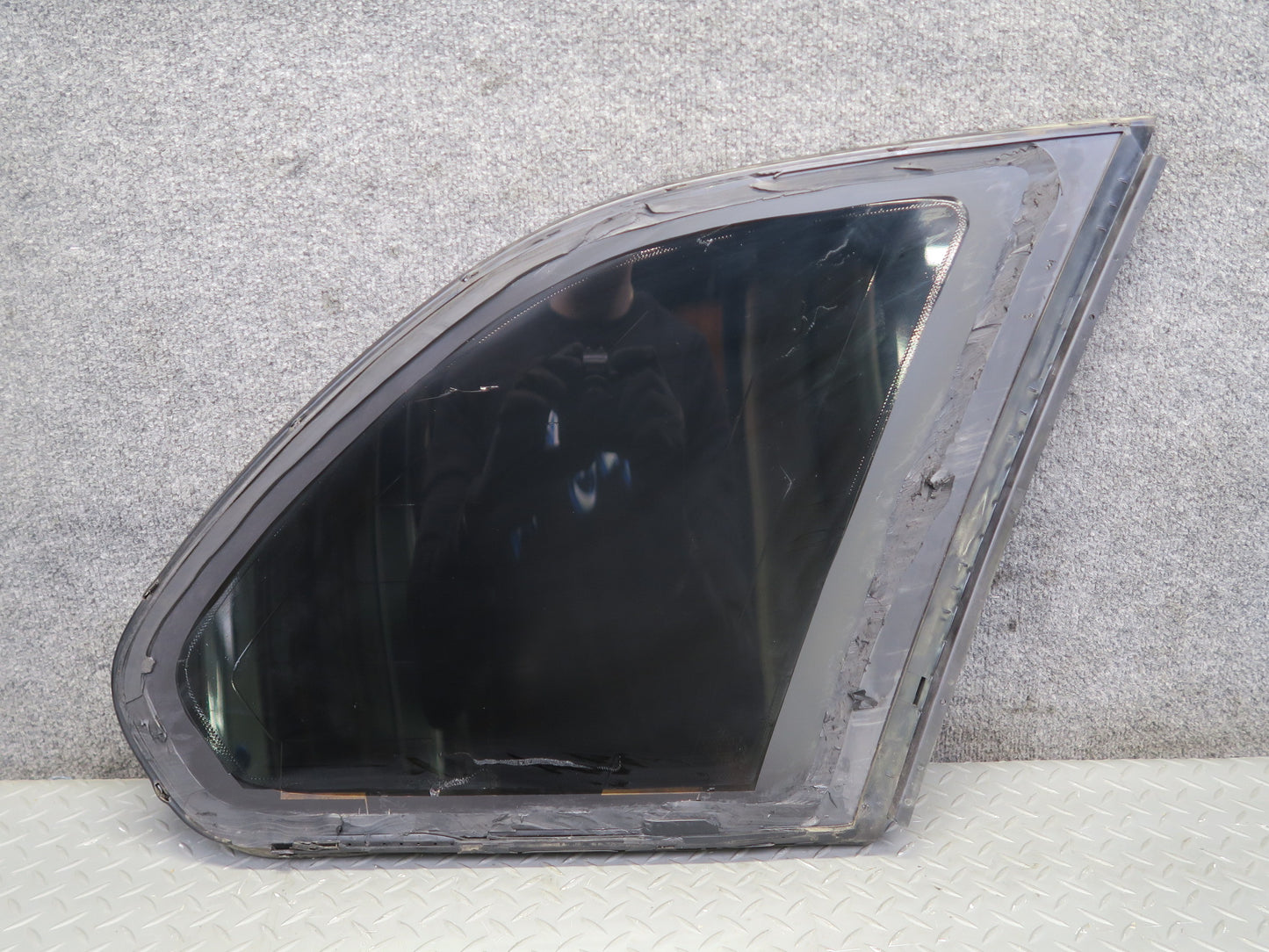 00-06 BMW E53 X5 Rear Left Quarter Glass Window OEM