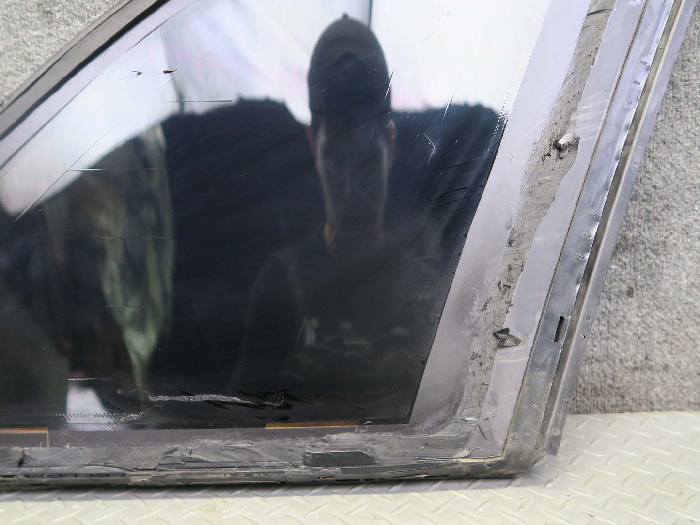 00-06 BMW E53 X5 Rear Left Quarter Glass Window OEM