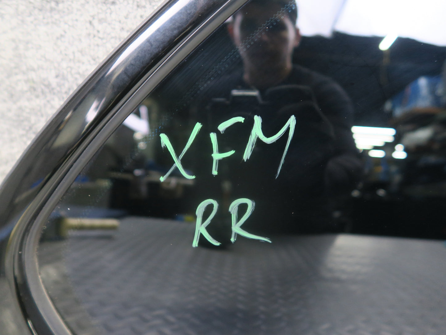 00-06 BMW E53 X5 Rear Right Quarter Glass Window OEM