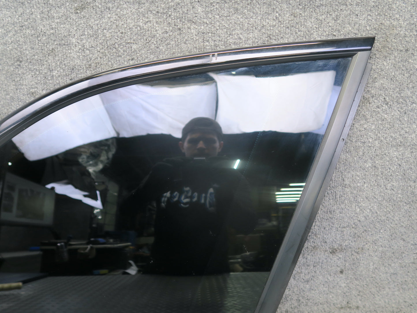 00-06 BMW E53 X5 Rear Right Quarter Glass Window OEM