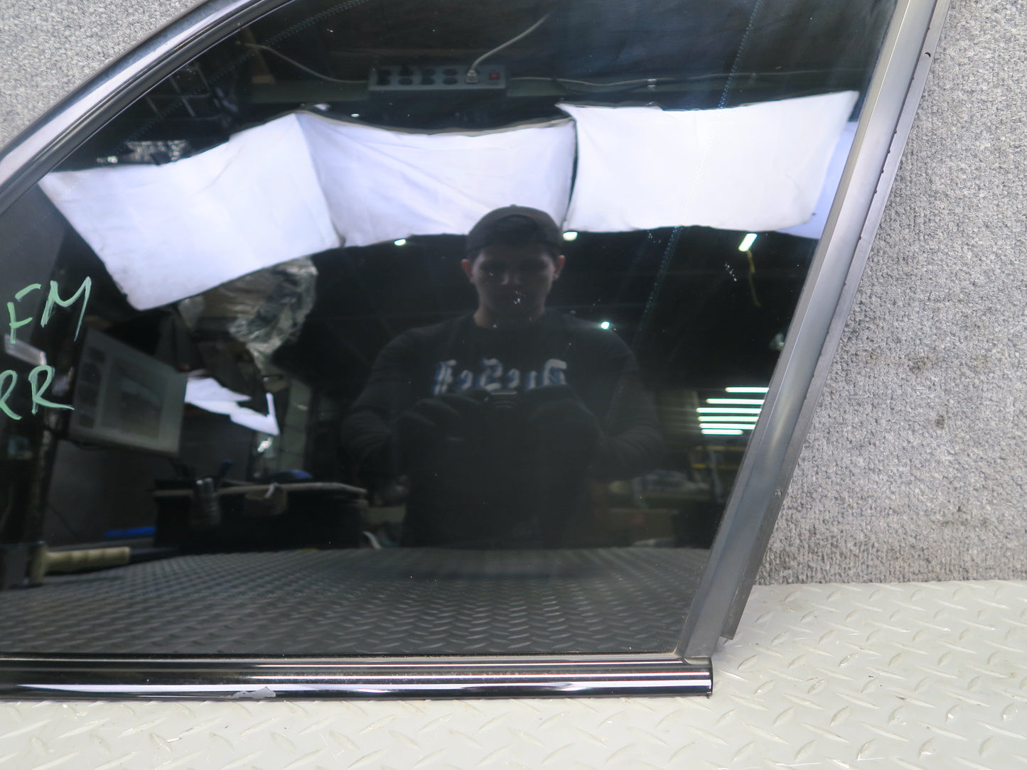 00-06 BMW E53 X5 Rear Right Quarter Glass Window OEM
