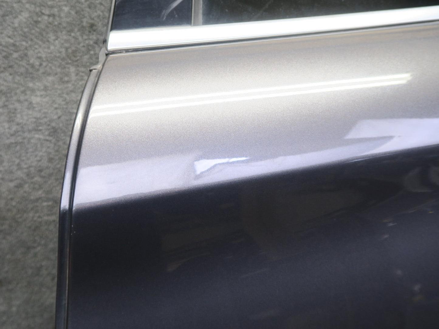 2017-2023 Alfa Romeo Stelvio Rear Left Side Door Shell Panel W/ Glass Gray