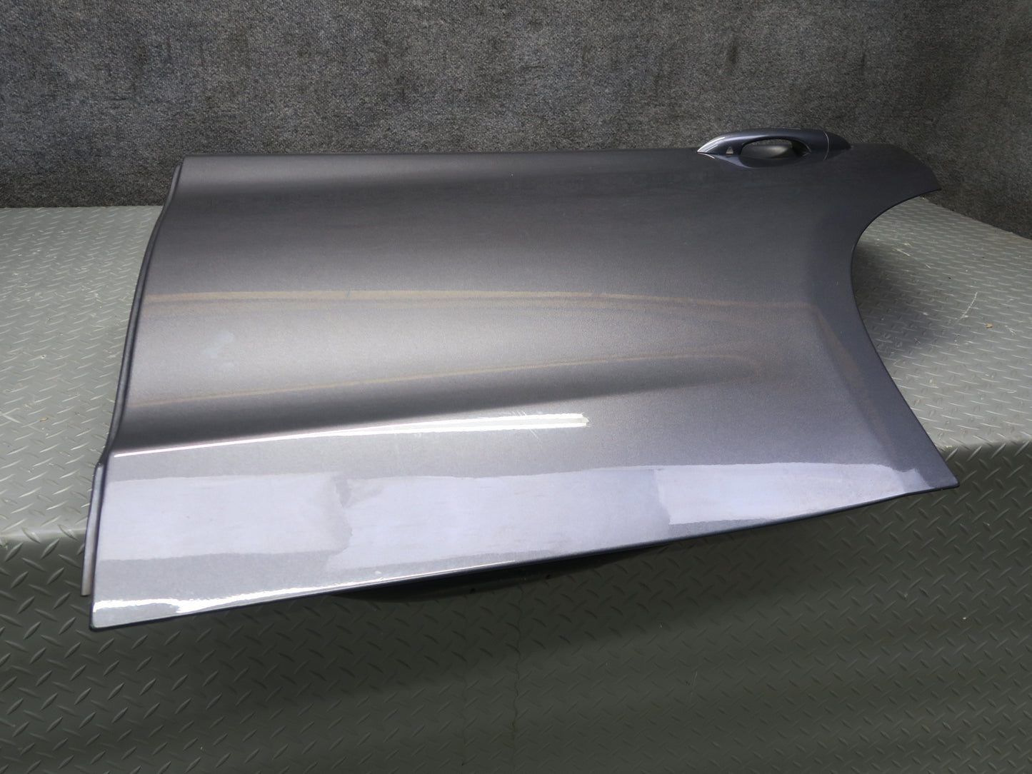 2017-2023 Alfa Romeo Stelvio Rear Left Side Door Shell Panel W/ Glass Gray