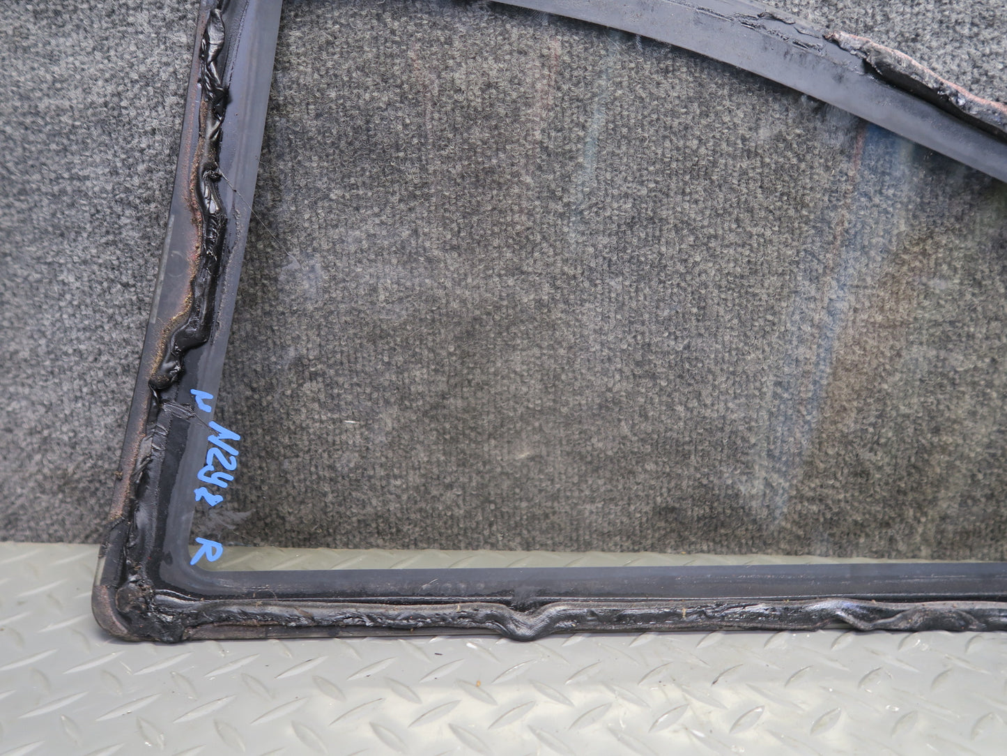 84-89 Nissan Z31 300ZX 2+2 Rear Right Quarter Glass Window OEM
