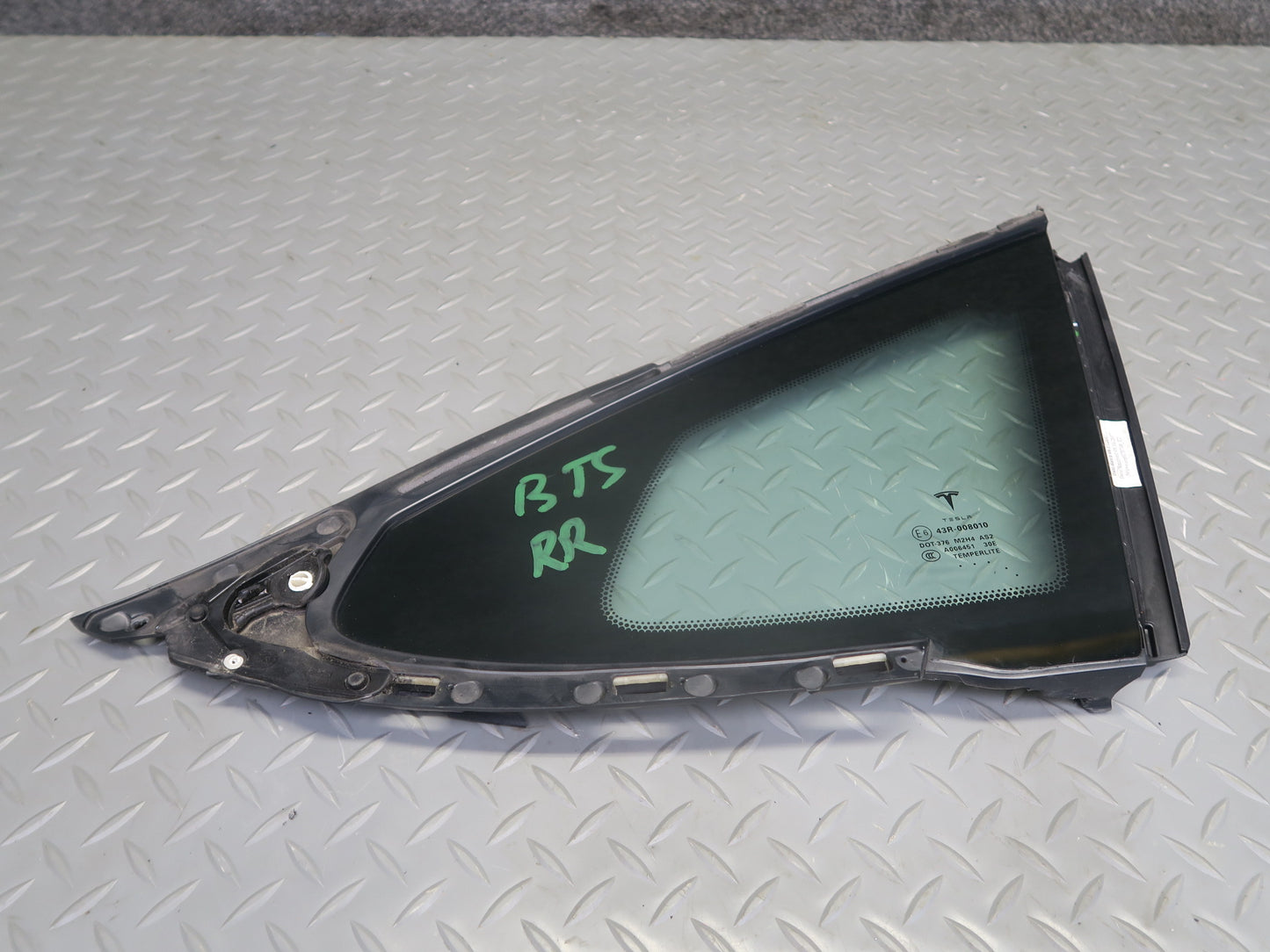 2016-2019 Tesla Model S 75D Rear Right Pass Side Quarter Window Glass