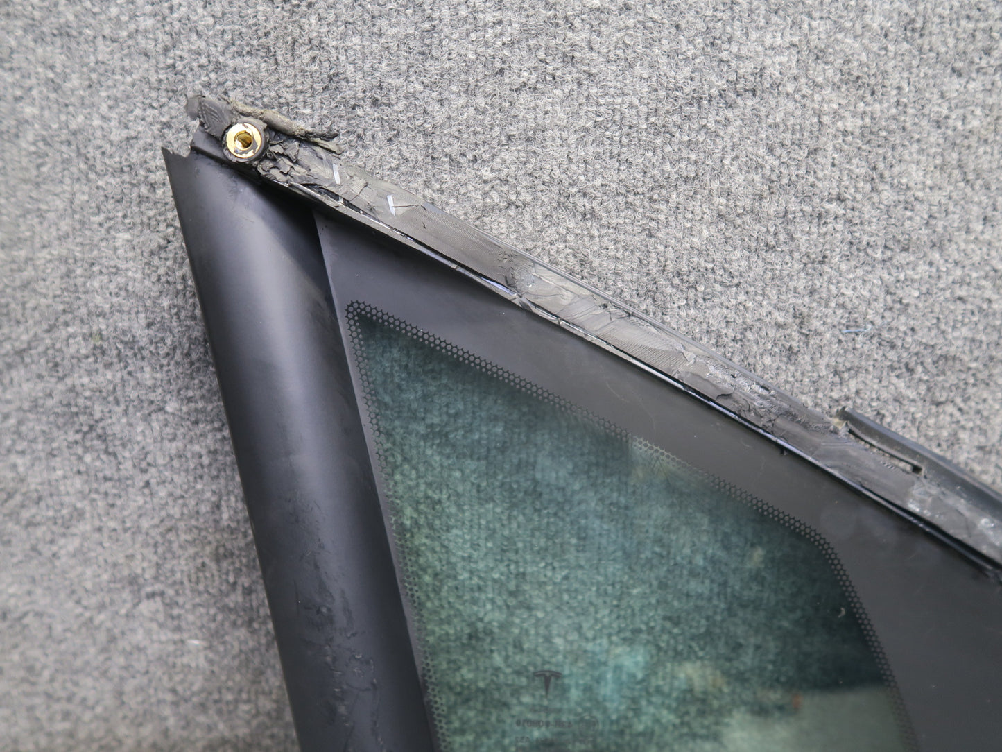 2016-2019 Tesla Model S 75D Rear Right Pass Side Quarter Window Glass