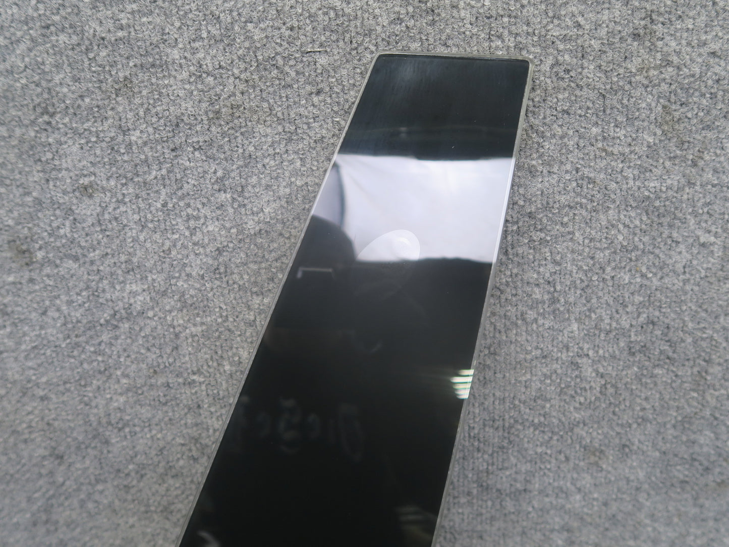 2016-2019 Tesla Model S 75D Left Driver Side B-pillar Glass Applique W/ Camera