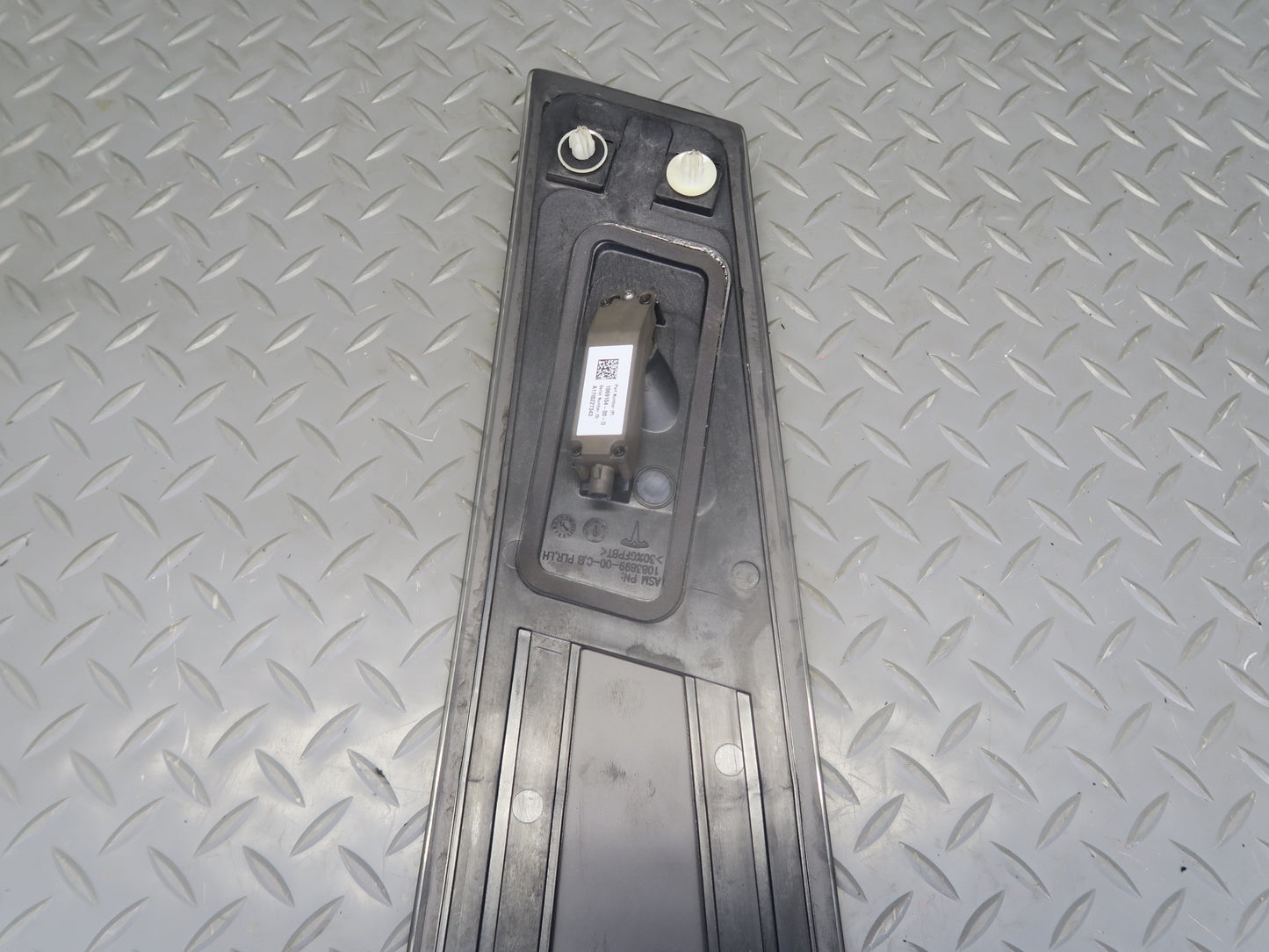 2016-2019 Tesla Model S 75D Left Driver Side B-pillar Glass Applique W/ Camera