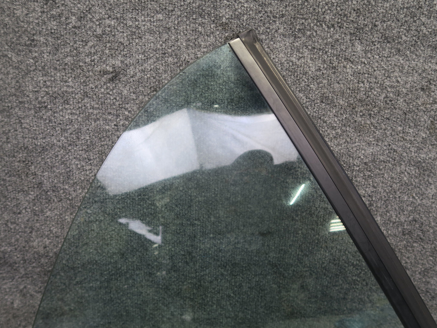 01-06 BMW E46 330ci Convertible Rear Right Pass Side Quarter Glass Window OEM