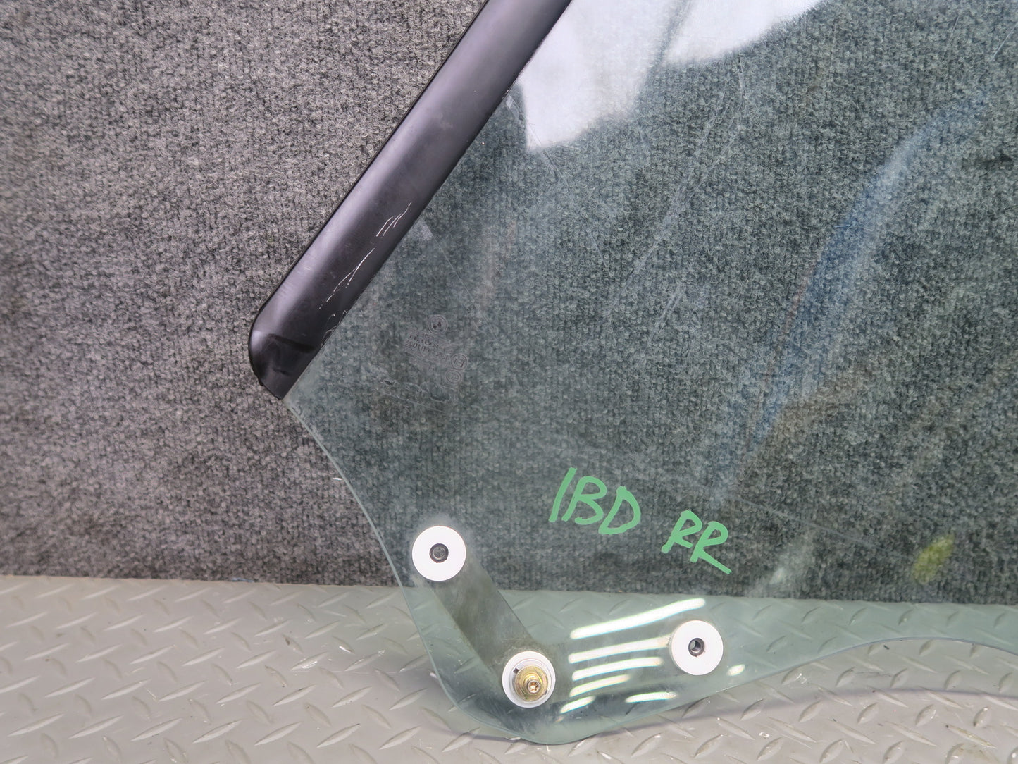 01-06 BMW E46 330ci Convertible Rear Right Pass Side Quarter Glass Window OEM