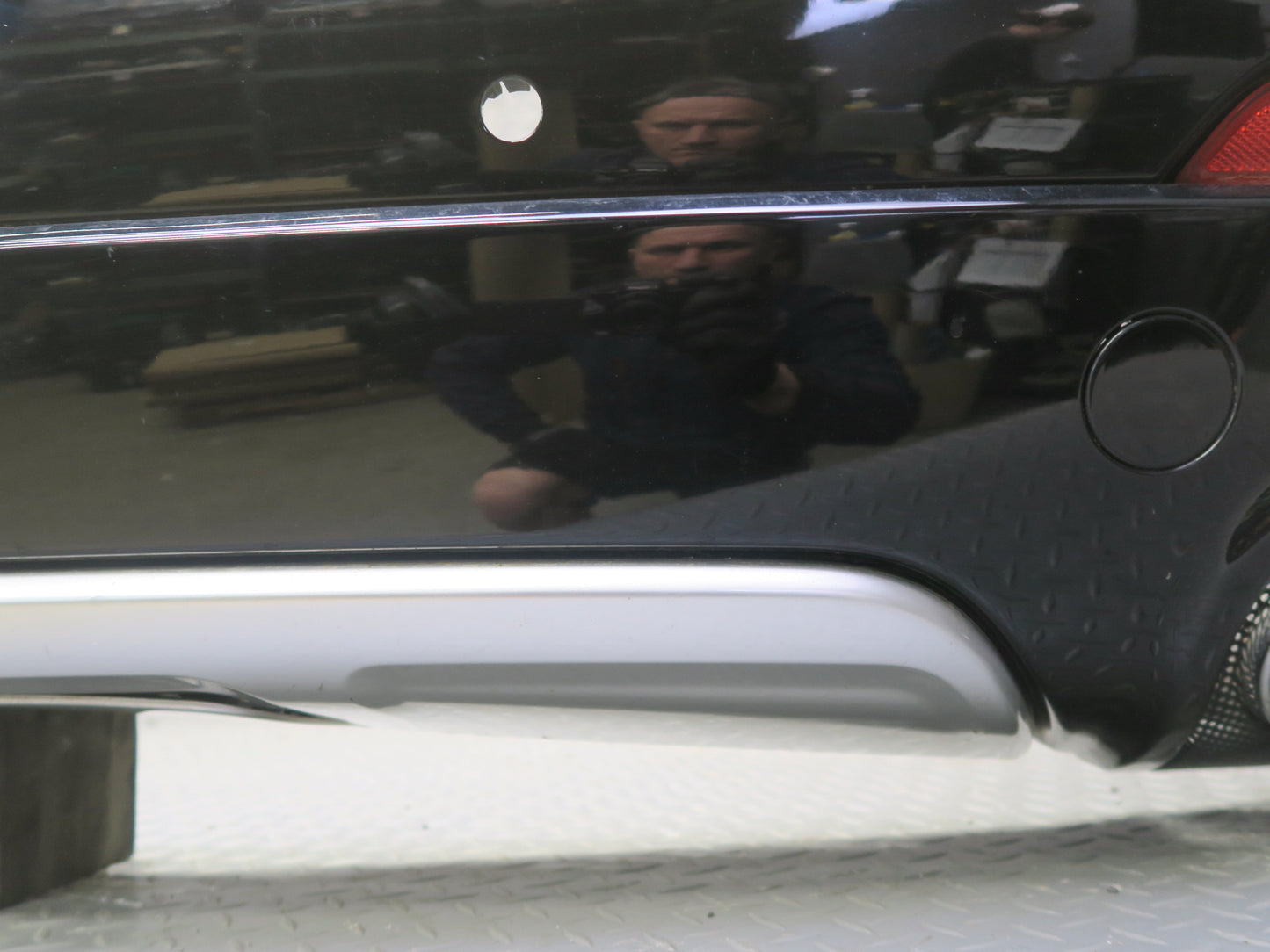 2017-2020 Maserati Levante M161 Rear Bumper Cover NO PDC Sensors Nero Black