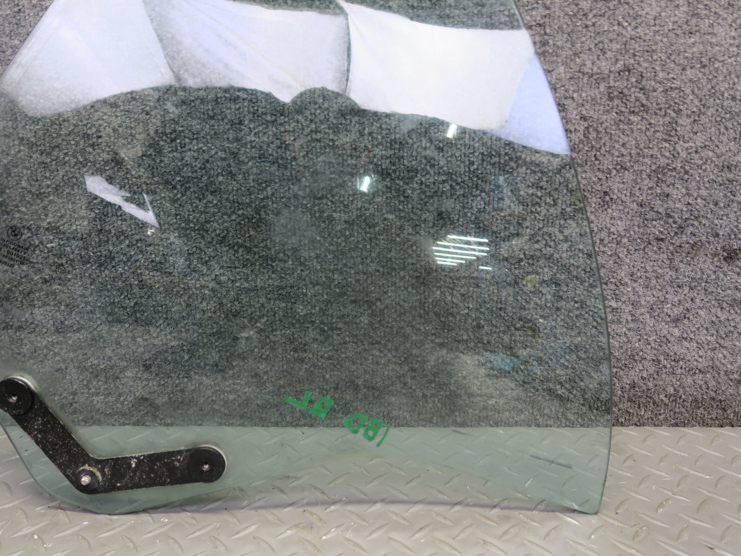 01-06 BMW E46 330ci Convertible Rear Left Driver Side Quarter Glass Window OEM