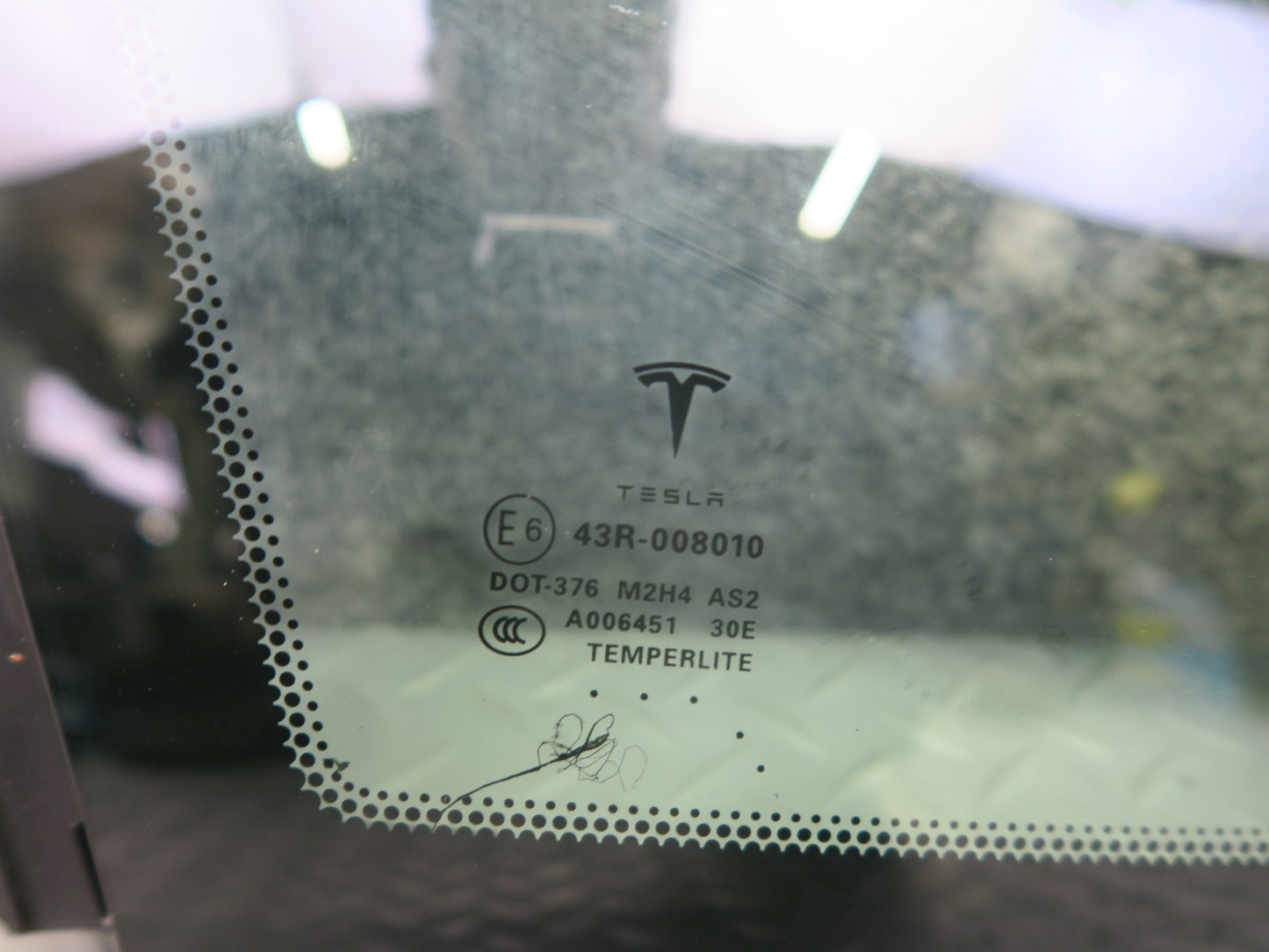2016-2019 Tesla Model S 75D Rear Left Driver Side Quarter Window Glass