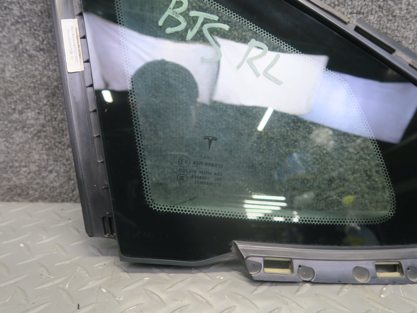 2016-2019 Tesla Model S 75D Rear Left Driver Side Quarter Window Glass