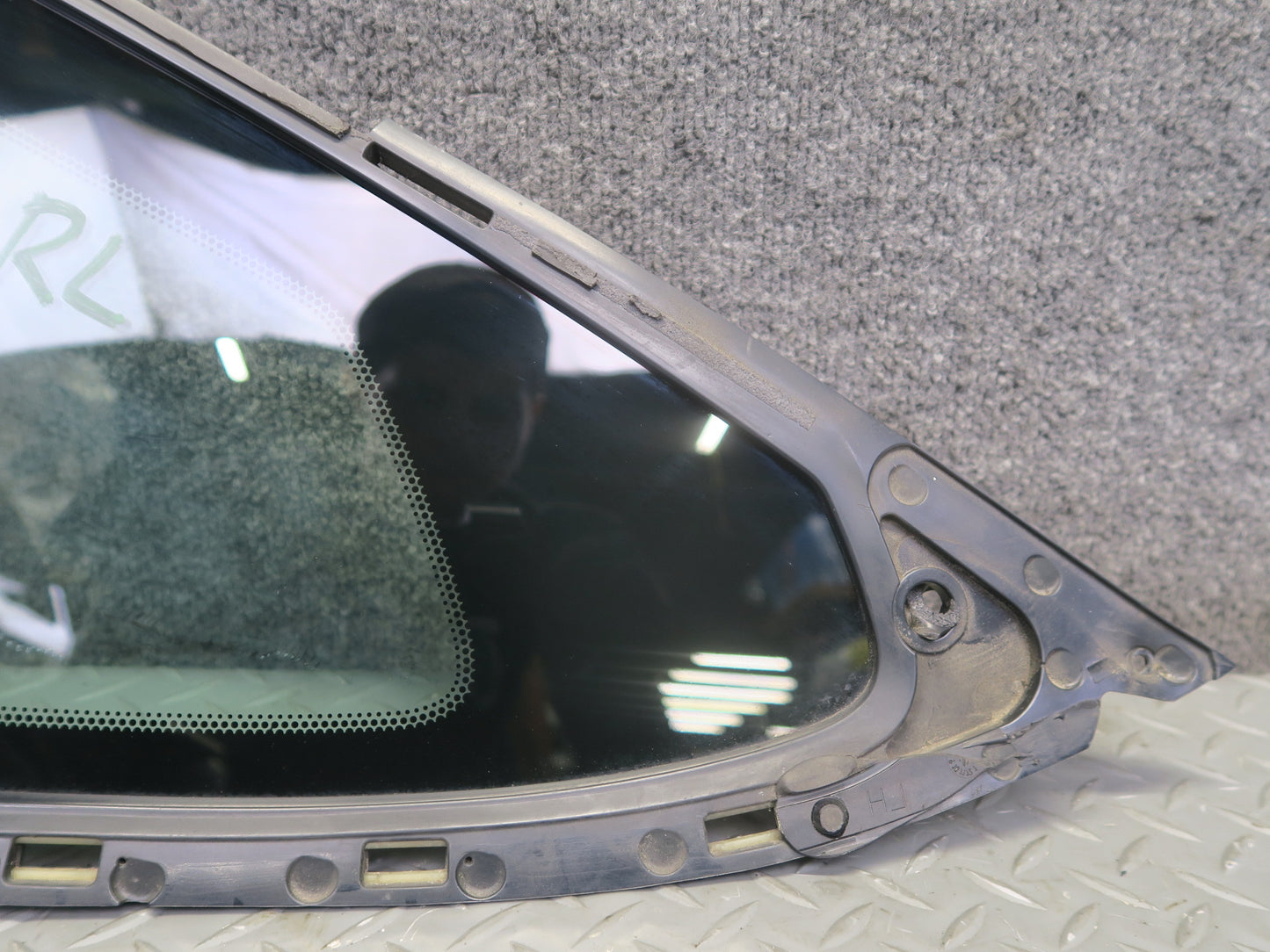 2016-2019 Tesla Model S 75D Rear Left Driver Side Quarter Window Glass