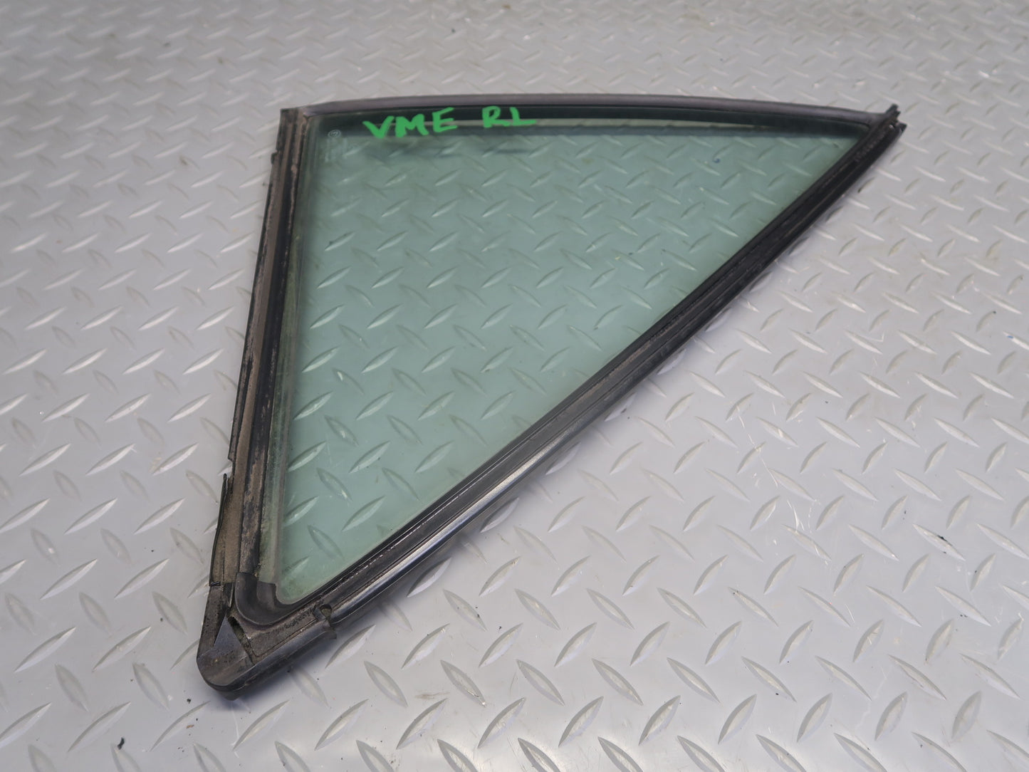 1990 Mercedes W124 300E Rear Left Door Quarter Glass Window OEM