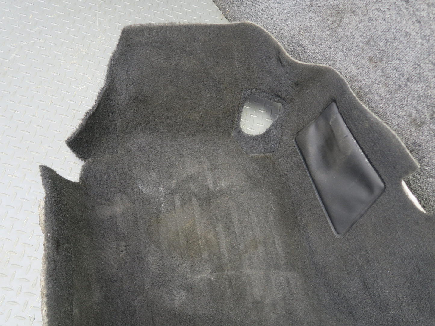05-13 Chevrolet Corvette C6 Front Left Floor Carpet Liner Black 15265986 OEM
