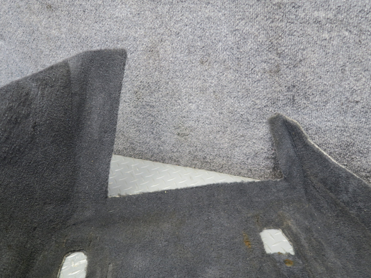 05-13 Chevrolet Corvette C6 Front Left Floor Carpet Liner Black 15265986 OEM