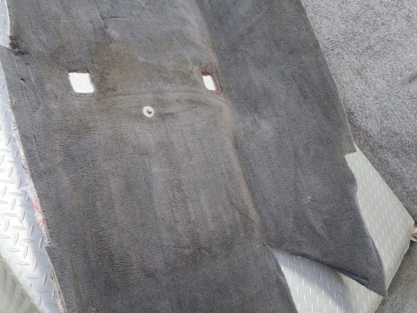 05-13 Chevrolet Corvette C6 Front Right Floor Carpet Liner Black 15265989 OEM
