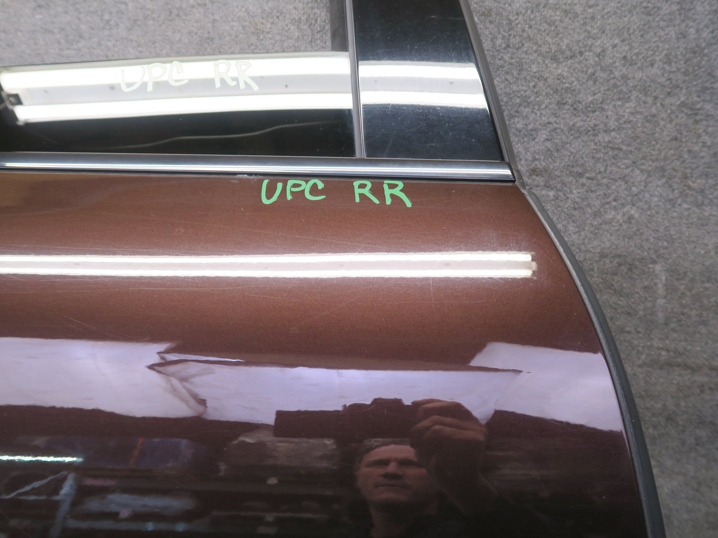 2011-2018 Porsche Cayenne 958 Rear Right Door Shell Panel w Glass Mahagony