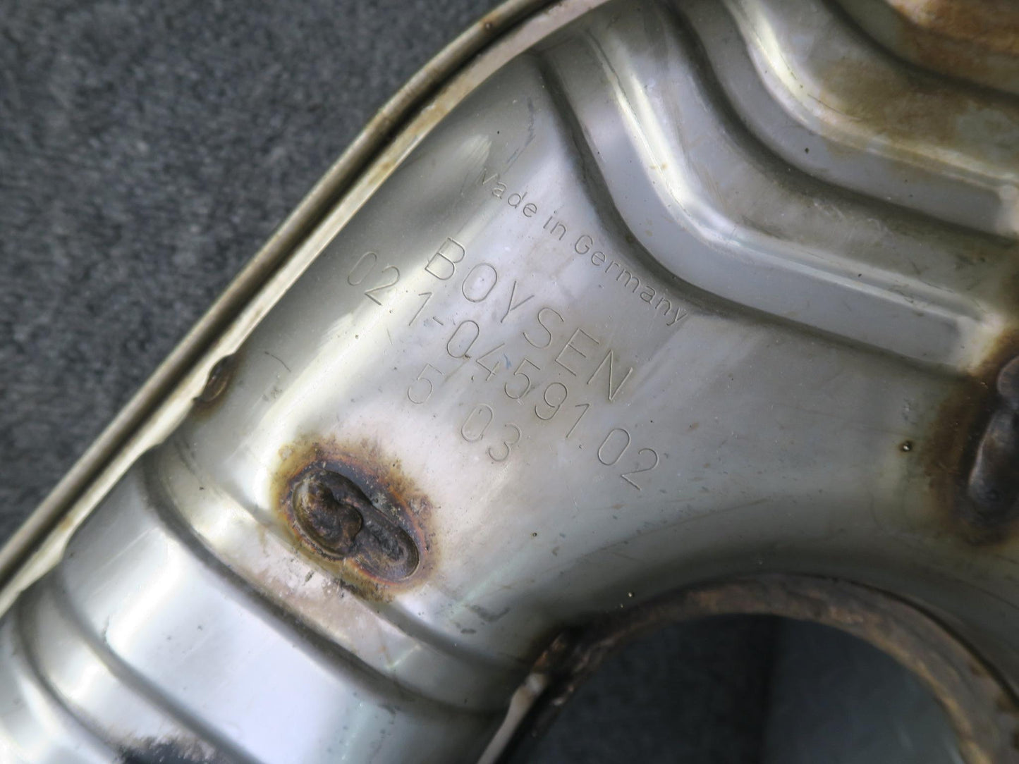 99-03 BMW E39 540ia 4.4L M62 Center Exhaust Muffler Boysen 1440155 OEM