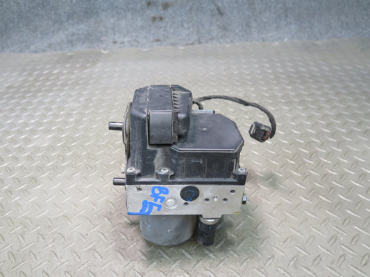 99-03 BMW E39 540ia 4.4L M62 ABS DSC Hydraulic Anti Lock Brake Pump 6769537 OEM