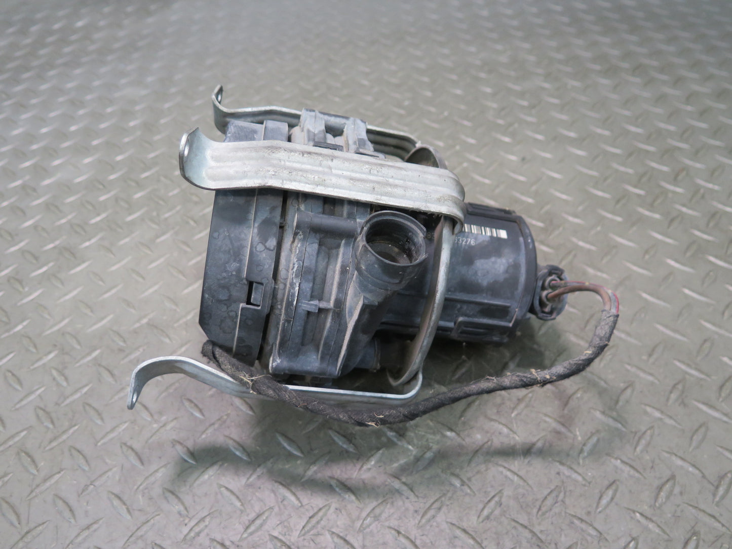 99-03 BMW E39 540ia M5 M62 S62 Secondary Air Injection Smog Pump 1433958 OEM