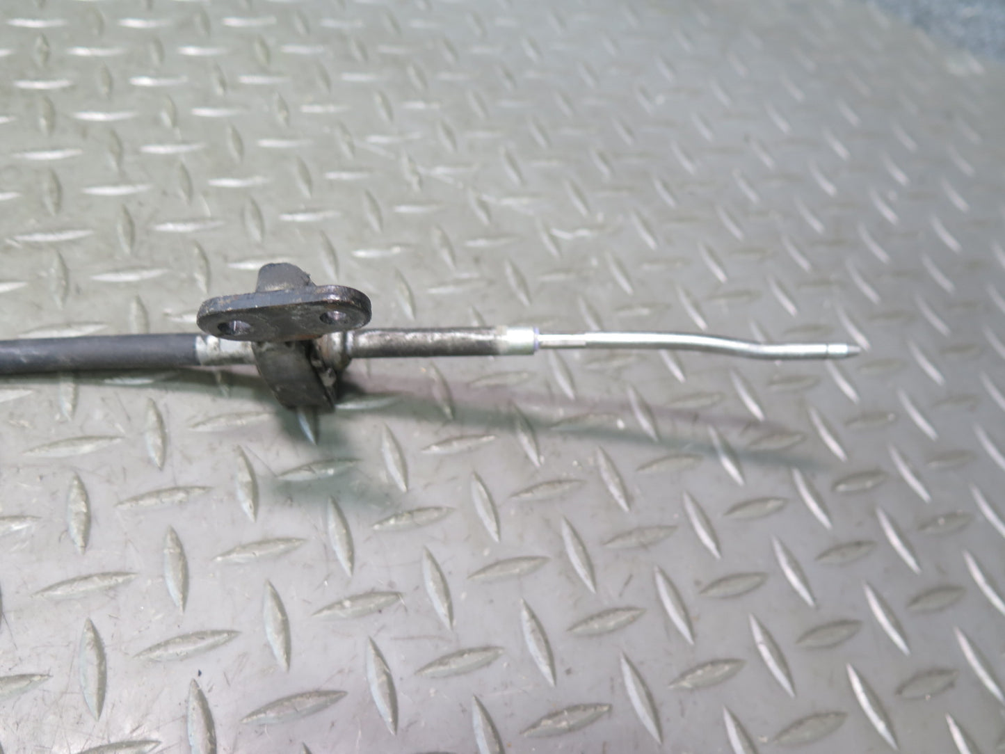 02-03 BMW E39 540ia 4.4L M62 A/T Steptronic Gearshifter w Trim Knob & Cable OEM