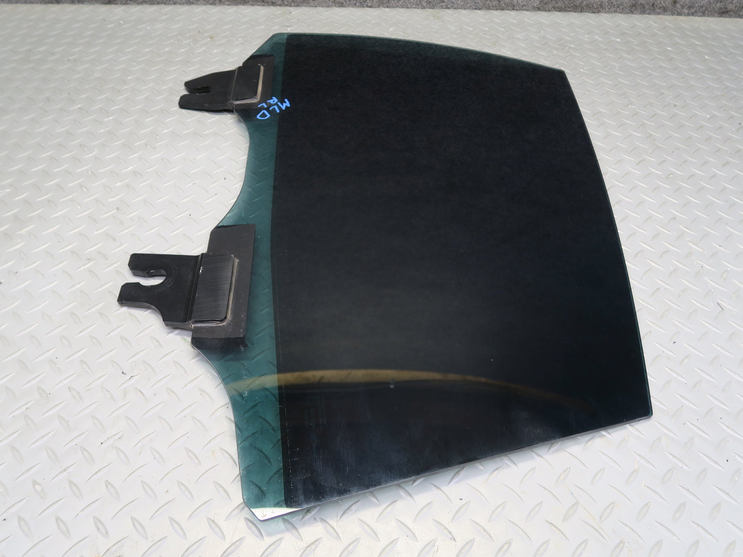 2017-2020 Maserati Levante M161 Rear Left Door Glass Window