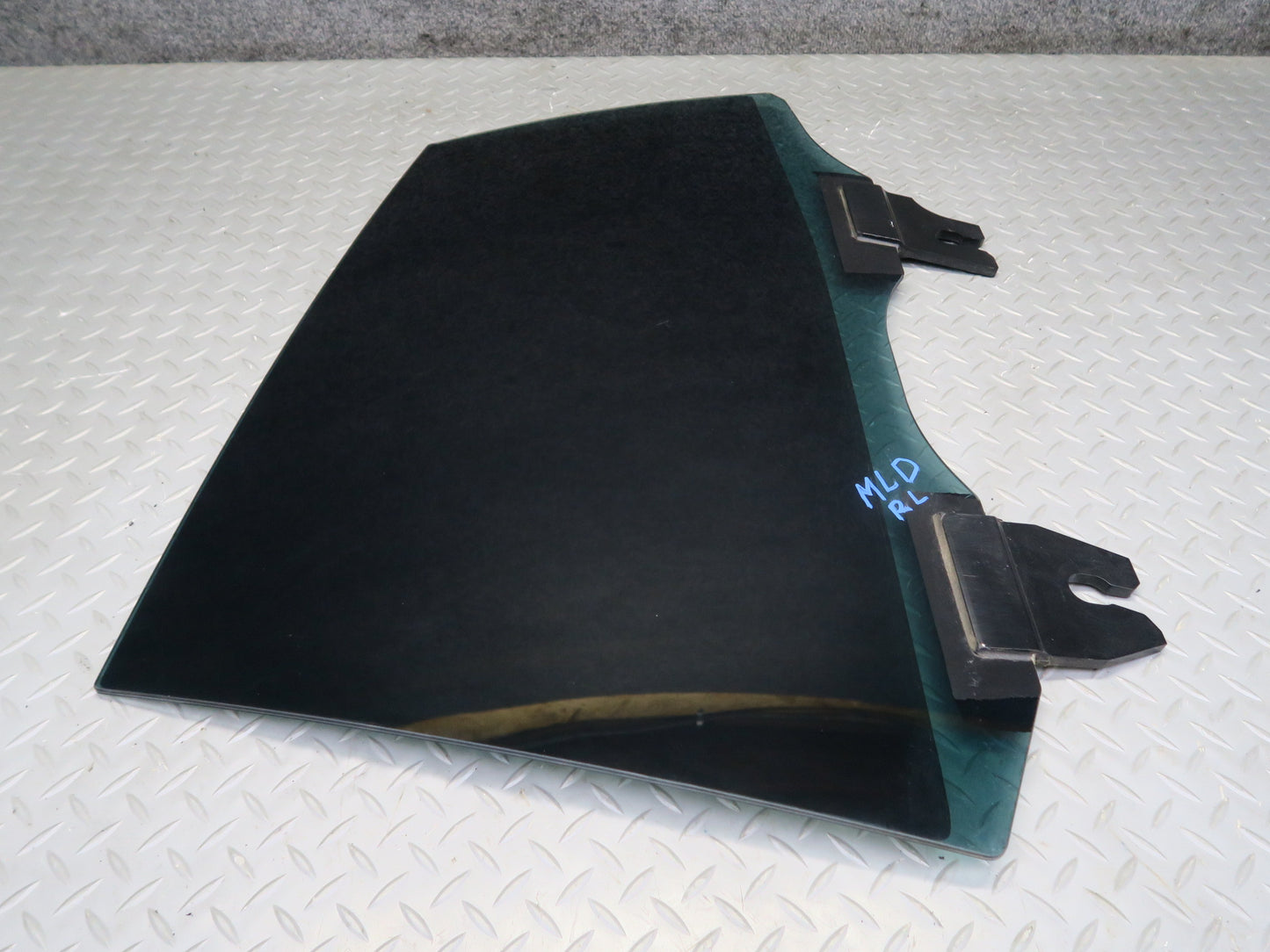 2017-2020 Maserati Levante M161 Rear Left Door Glass Window