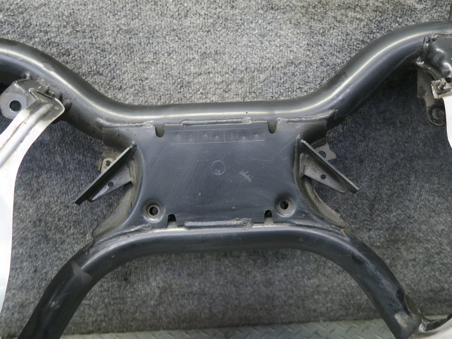 97-03 BMW E39 540ia 4.4L M62 Front Suspension Crossmember w Heat Shield Assy OEM