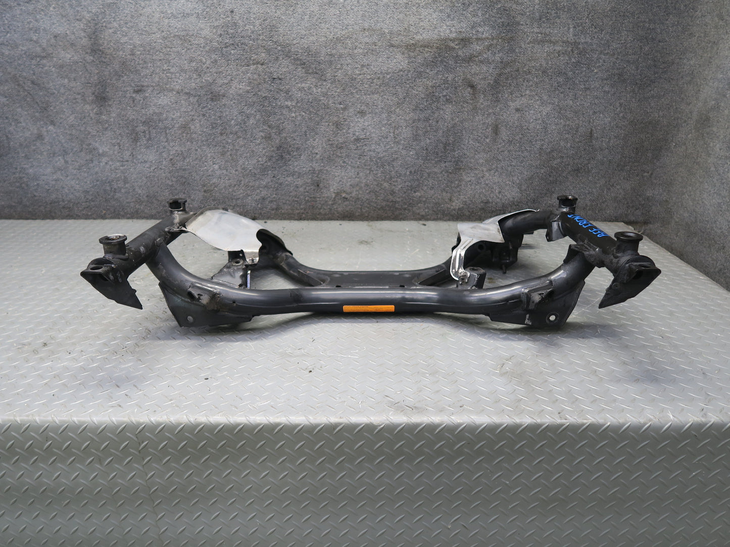 97-03 BMW E39 540ia 4.4L M62 Front Suspension Crossmember w Heat Shield Assy OEM