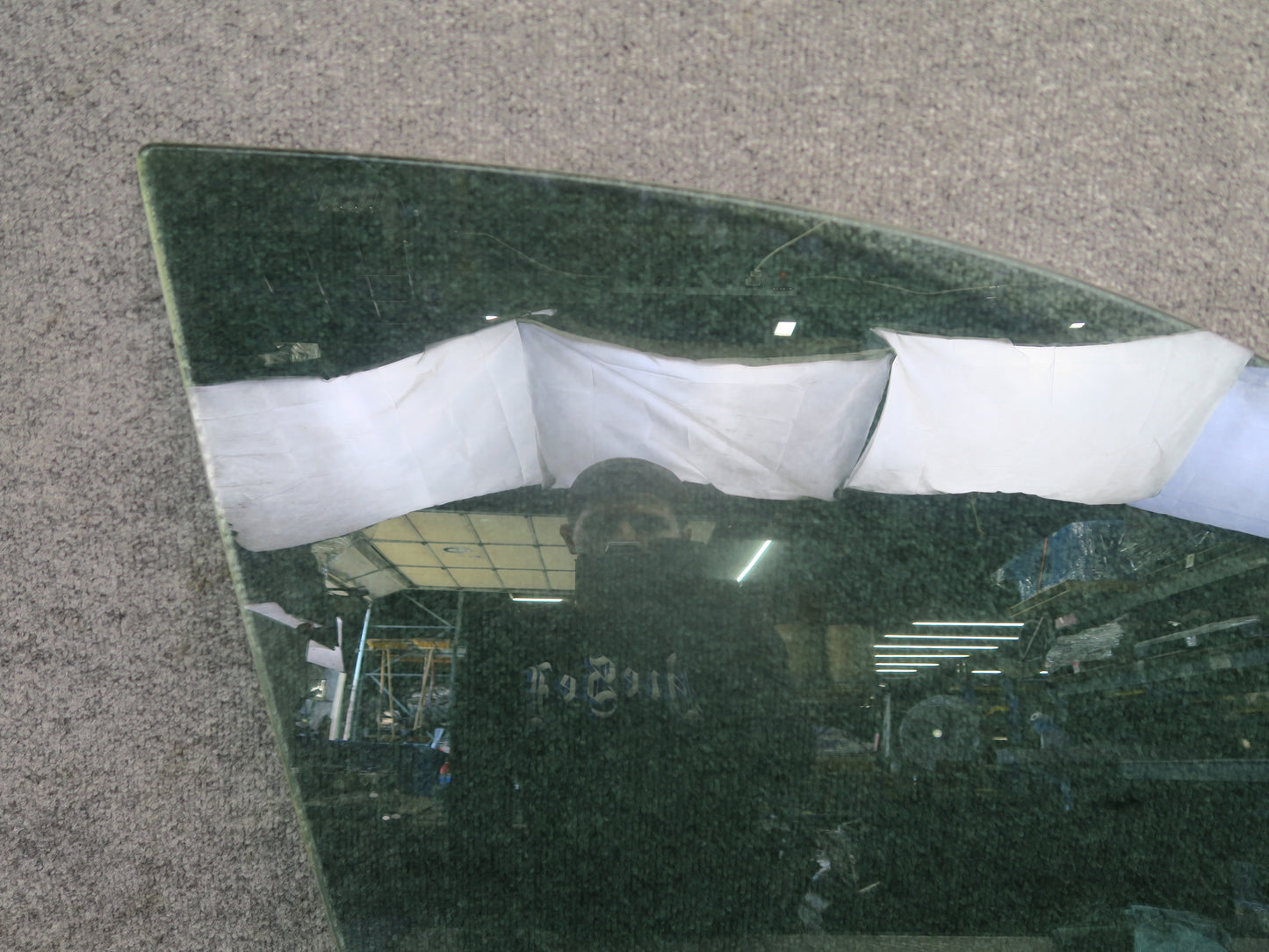 2017-2020 Maserati Levante M161 Front Right Door Glass Window